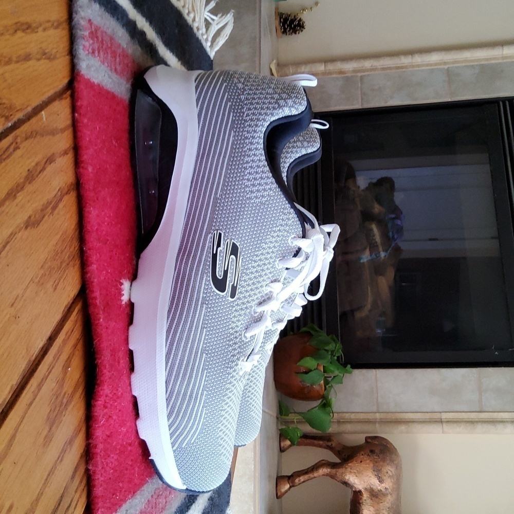 Men's Skechers 💚💛🧡💙 New, No Box, Gray. Air Cooled Memory Foam. Size 12 - Picture 2 of 3